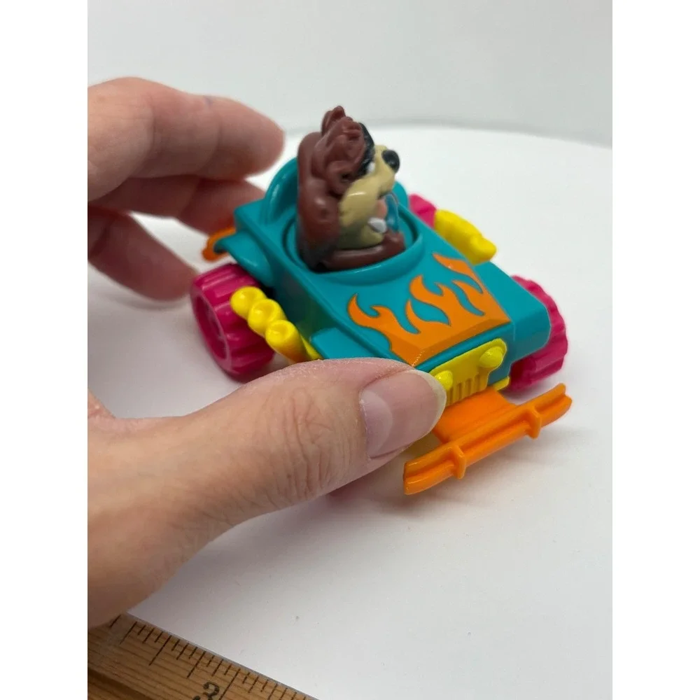 Warner Bros Taz Car Toy 1992 Looney Tunes‎ Pull Back Racer head spins Tasmanian